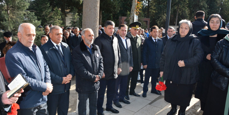Göyçayda şəhid Fərid Nadirovun üçüncü ildönümü məzarı önündə qeyd olundu